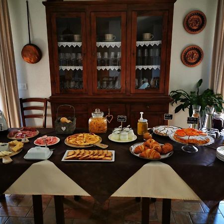 Agriturismo La Ca' D'Amelio Lessolo ภายนอก รูปภาพ