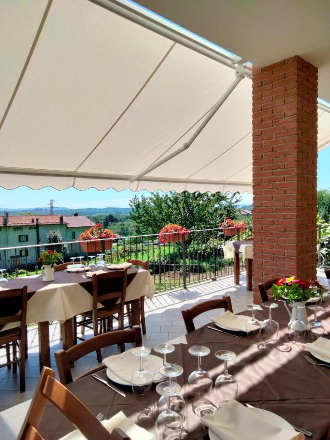 Agriturismo La Ca' D'Amelio Lessolo ภายนอก รูปภาพ